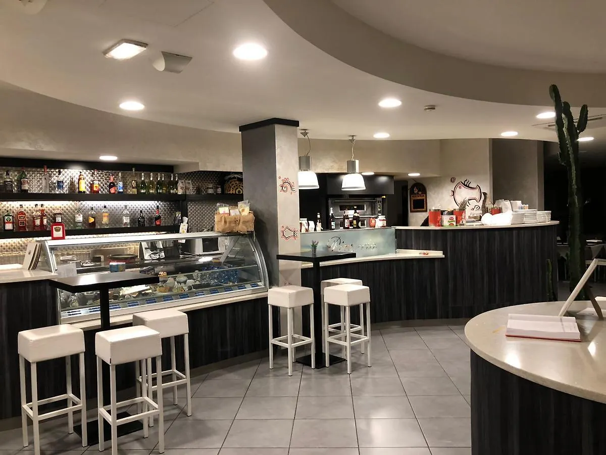 Hotel Riva Dei Cavalleggeri Marina Di Bibbona